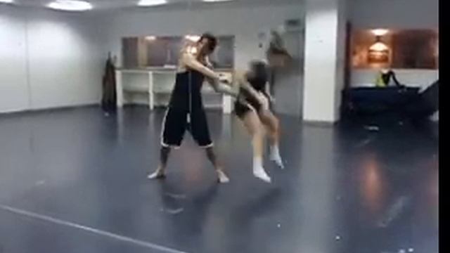 duet dance combo- the garden mirah sketch! смотреть онлайн