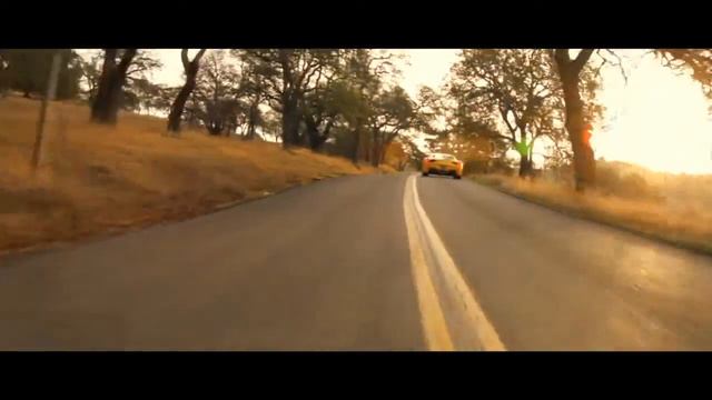 Robert Ross Test Drives the Ferrari 458 Italia смотреть онлайн