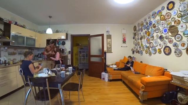 Хочу ПАРНЯ 24 часа ПРАНК ! РЕАКЦИЯ ЕГО МАМЫ И ДРУГА! смотреть онлайн