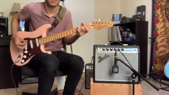 VINTAGE VS NEW? Fender Vibro Champ Comparison смотреть онлайн