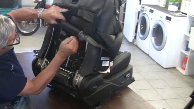 Replacing 2016 Mustang seat airbags смотреть онлайн