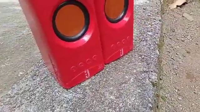 JBL SK100 "BASS TEST" смотреть онлайн