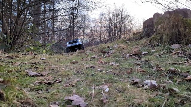 TRAXXAS TRX4 Ford Bronco '79 // ? Sarah Connor is looking for her son John. ? смотреть онлайн