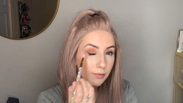 LETS HANG & TEST NEW PRODUCTS! | irresistible me wig, blinged brushes, pixi beauty смотреть онлайн