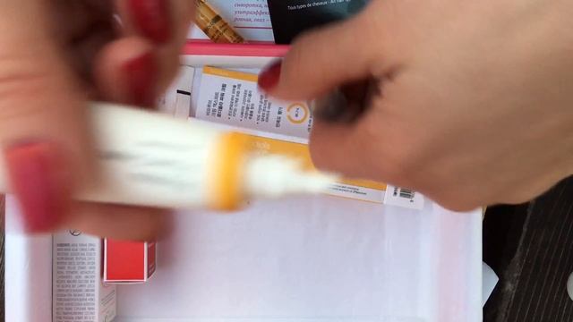 Beauty Insider Magic Box #18