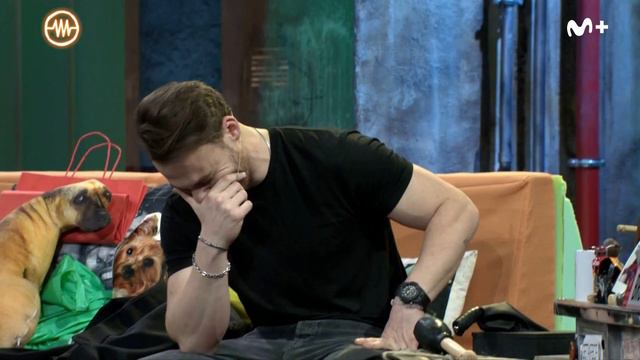 ¡¡Kerem Bursin hizo una confesión sobre la serie de televisión Sen Çal Kapımı!! смотреть онлайн