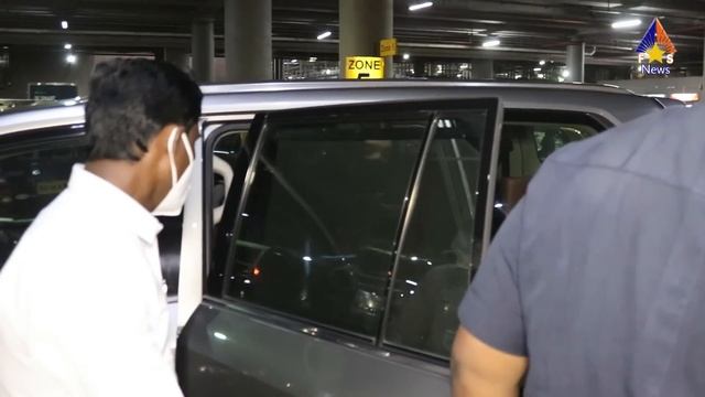 Aishwarya Rai 2nd Time PREGNANT Rumours Came after Videos Viral from Mumbai Airport смотреть онлайн