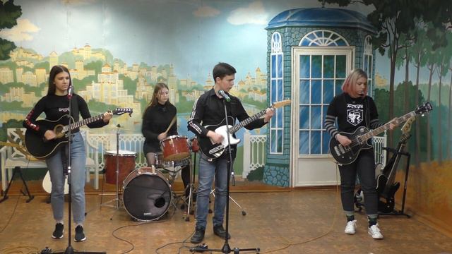 Студия "Солнечный город" Пестово. Рок-группа - Квадрат (стандарт). смотреть онлайн