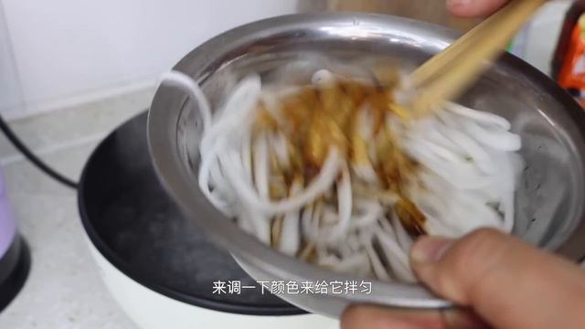 5斤羊排，阿强秘制“红焖羊排”，肉汁米饭真是绝配，吃一口就上瘾【cram阿强】 смотреть онлайн