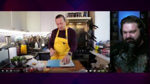 Емельяненко готовит рыбу, но это лучше не есть | комментирует Министерство Логики