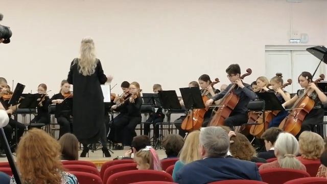 Попурри на тему военных песен. Оркестр струнных инструментов ДМШ N 11 г. Уфа. смотреть онлайн