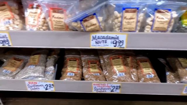 Что можно купить в TRADER JOE`S Folsom / Закупка продуктов для большой семьи в США смотреть онлайн