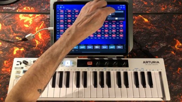 KORG Gadget - Let’s Make Retro Game Style Music - Tutorial for iOS