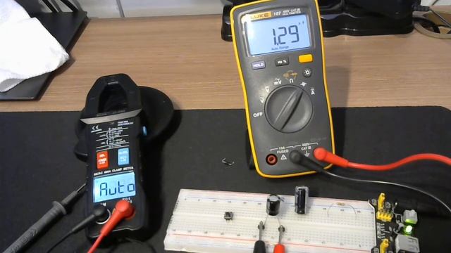 Alicate amperímetro BSIDE ZT-5BQ (Importado da china) смотреть онлайн