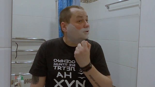 Т бритва. Станок Haward, лезвие Derby Premium, мыло Fenomeno Russia, помазок Brito, лосьон Dejavu смотреть онлайн