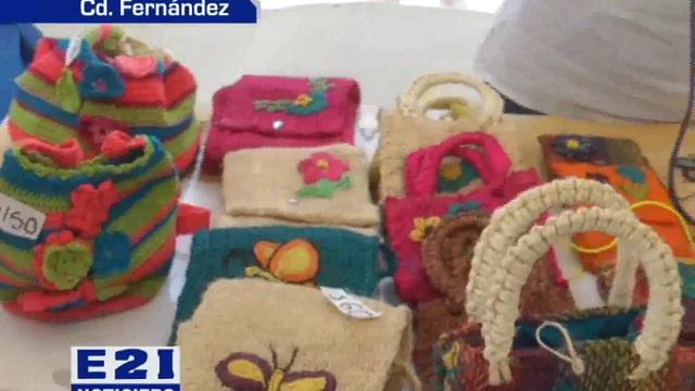 MUJERES DEL PENAL POTENCIALIZAN PRODUCCIÓN DE BOLSAS DE IXTLE смотреть онлайн