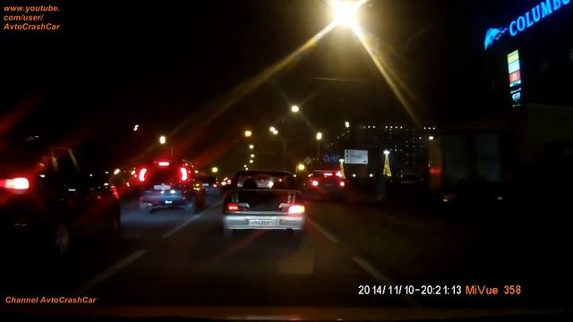 Children on the road / Car Crash Compilation смотреть онлайн
