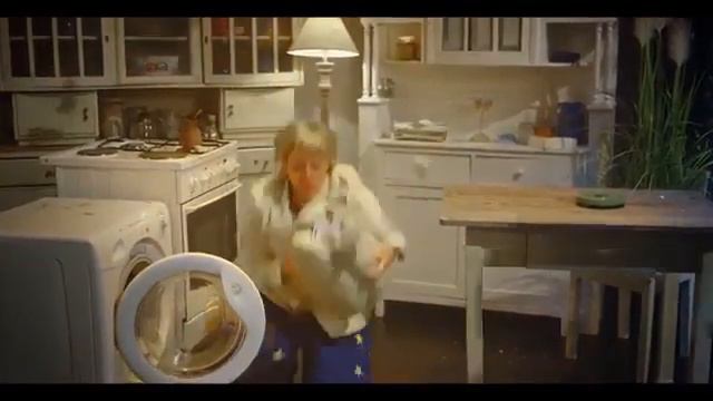 Angela Merkel - Ruf Mich Angela 1 Hour Version!