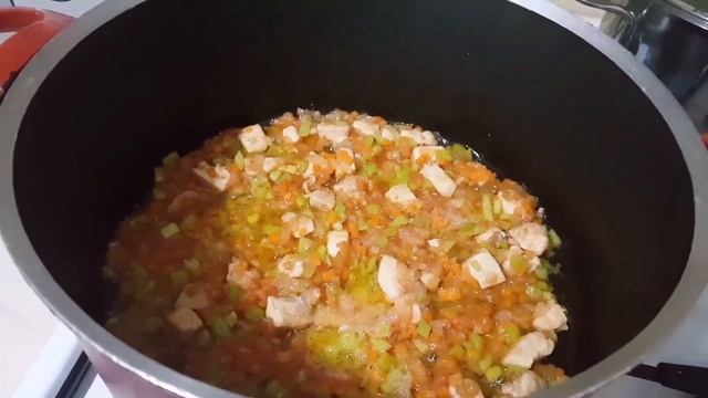 MAKARON SHO'RVA TAYYORLASH/СУП С МАКАРОНАМИ