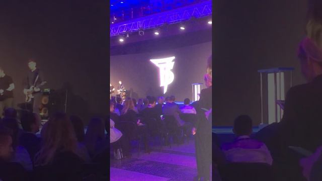 Молодые ветра смотреть онлайн