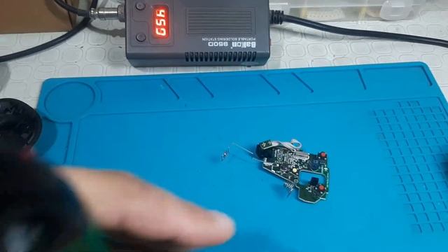 Logitech M220 Mouse Left Click Issue Fix (Switch Repair) смотреть онлайн