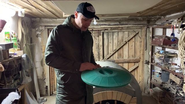 Крышка от бака вам в помощь! смотреть онлайн