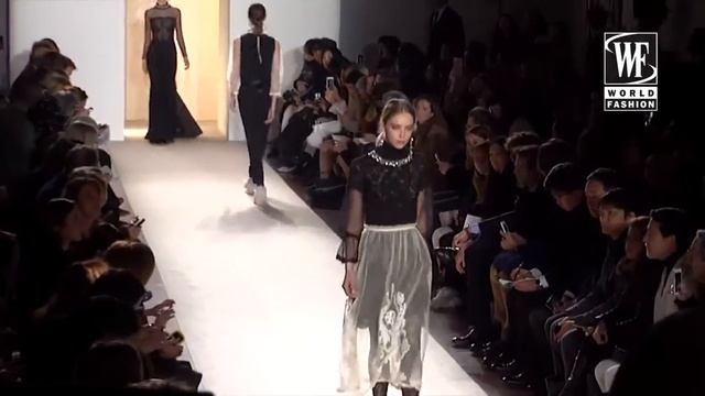 Интервью Беллы Потемкиной для канала WorldFashion с показа Blugirl FW 2016/17 в Милане смотреть онлайн