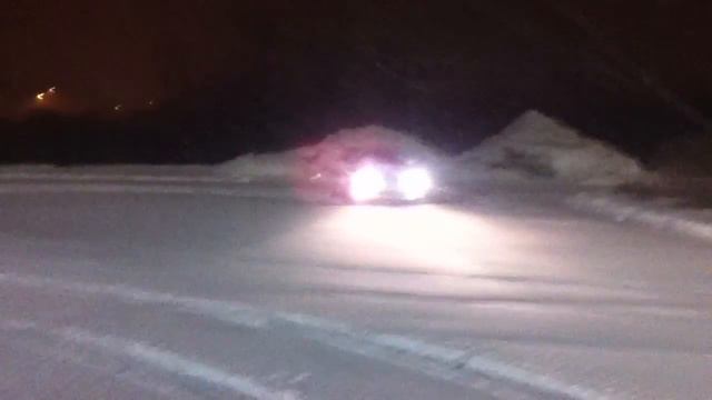 1997 Subaru legacy GT winter time fun!!!! Subaru+snow=FUN смотреть онлайн