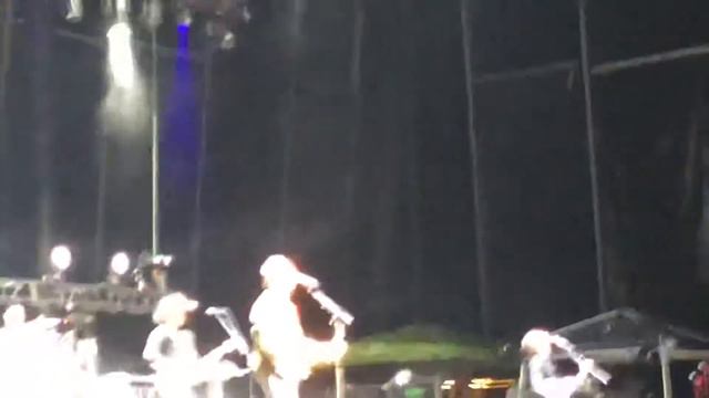 Blake Shelton - “Footloose” | Faster Horses 2018 смотреть онлайн