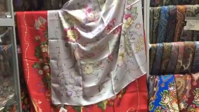 Золотая коллекция! Платок шёлк атлас 89/89 «Белый танец» смотреть онлайн