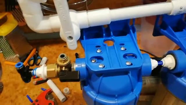 Очистка воды для аквариума через угольный фильтр смотреть онлайн