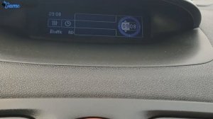How to set the clock on Renault Megan 3
