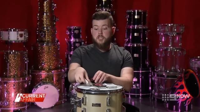 DankPods on A Current Affair Australia - "Write Off The iPod at your Peril" | 9 News Australia Clip смотреть онлайн