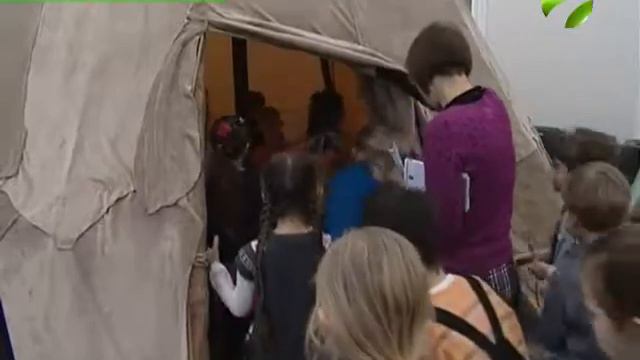 В Петербурге открылся «Этнопарк» с этнодворами смотреть онлайн