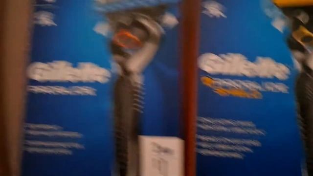 the proglide Gillette razor and the proglide shield Gillette razor смотреть онлайн