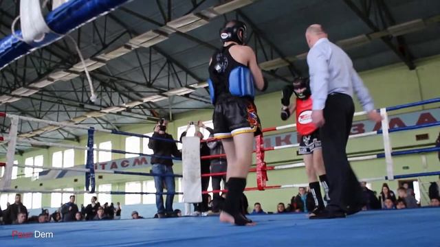 Чемпіонат з таїландського боксу Муай-Тай - Мезенцев Андрей смотреть онлайн