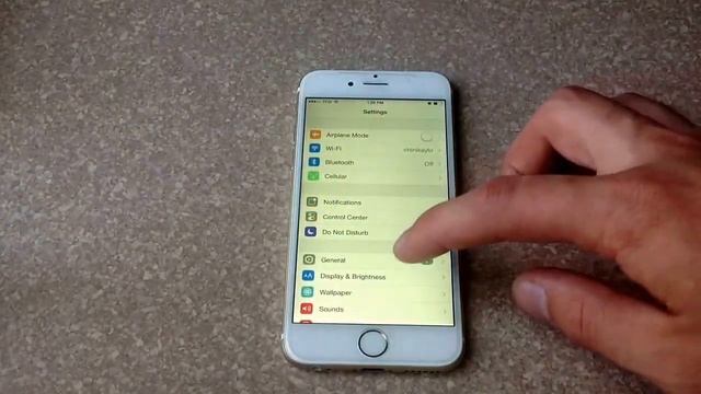 How to turn on / off Battery percent remaining - iPhone 6/6 + смотреть онлайн
