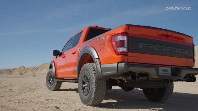 2023 Ford Ranger Raptor vs Ford F-150 Raptor смотреть онлайн