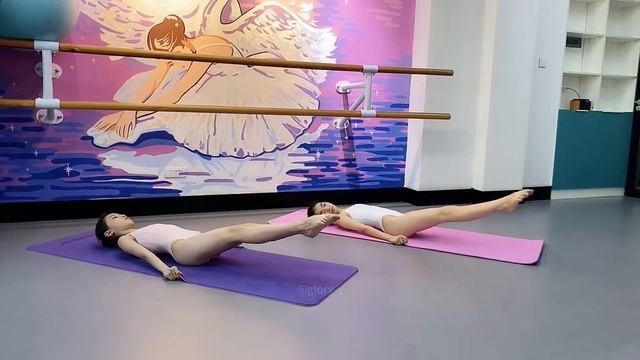 Chinese dance training ,dance class（舞蹈训练 ）fkswy смотреть онлайн