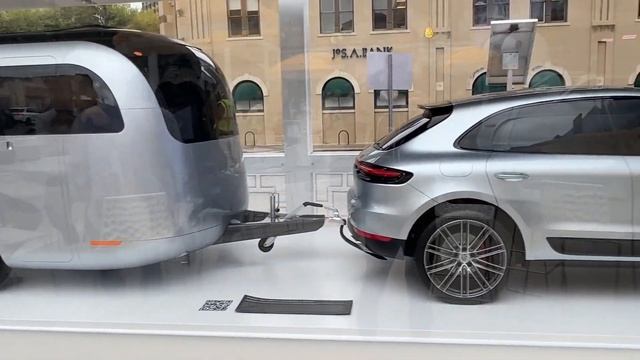 Porsche Event - Transformers: Rise of the Beasts Promo (SXSW 2023) смотреть онлайн