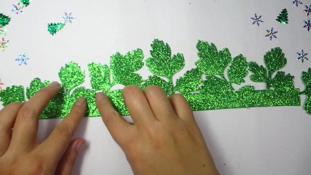 Венок (Обруч) Петрушки зелени из глитерного фоамирана и парчи. Wreath Parsley greens смотреть онлайн