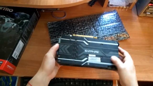 Unboxing SAPPHIRE NITRO Radeon R9 380X 4G # 3 смотреть онлайн