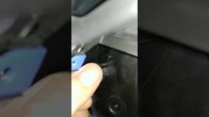 (4) Ремонт центральной воздушной заслонки печки. Опель Зафира Б.