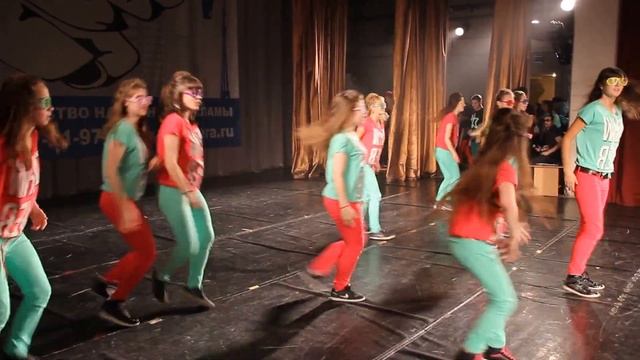 МАЙСКАЯ ТУСОВКА, 26 мая 2013, КЦ "Троицкий", Корпорация MTFEST. смотреть онлайн