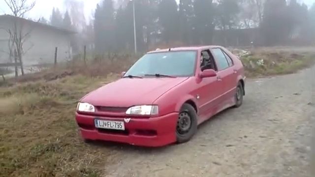 Renault 19 16v смотреть онлайн