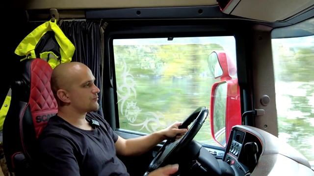 За один рейс пытались два раза развести на деньги! Замёрзла солярка, как меня спасали! смотреть онлайн