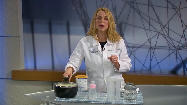 Newborn Baby Care For Parents | Formula Feeding Your Newborn At Home