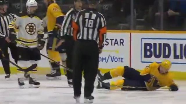 Nashville Predators - Viktor Arvidsson Dive. смотреть онлайн