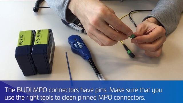 10 Inspecting and cleaning MPO connectors смотреть онлайн