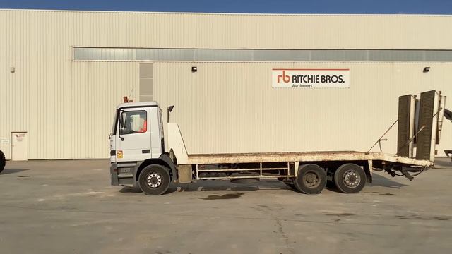 2001 Mercedes-Benz Actros 2531 6x2 Flatbed Truck I St Aubin, France Auction - 24 March смотреть онлайн